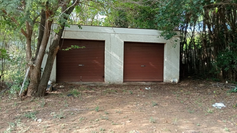 5 Bedroom Property for Sale in Waverley Free State